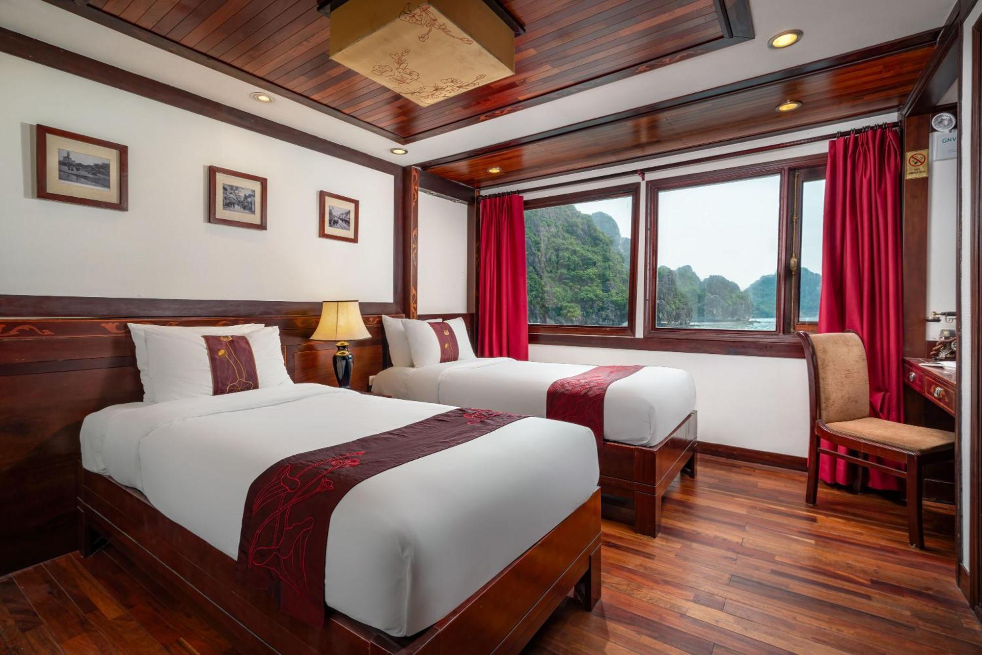 Indochina Sails Ha Long Bay Hotel Exterior photo